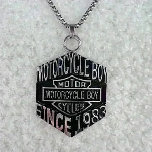 Trendy Pendant Necklace  Collection